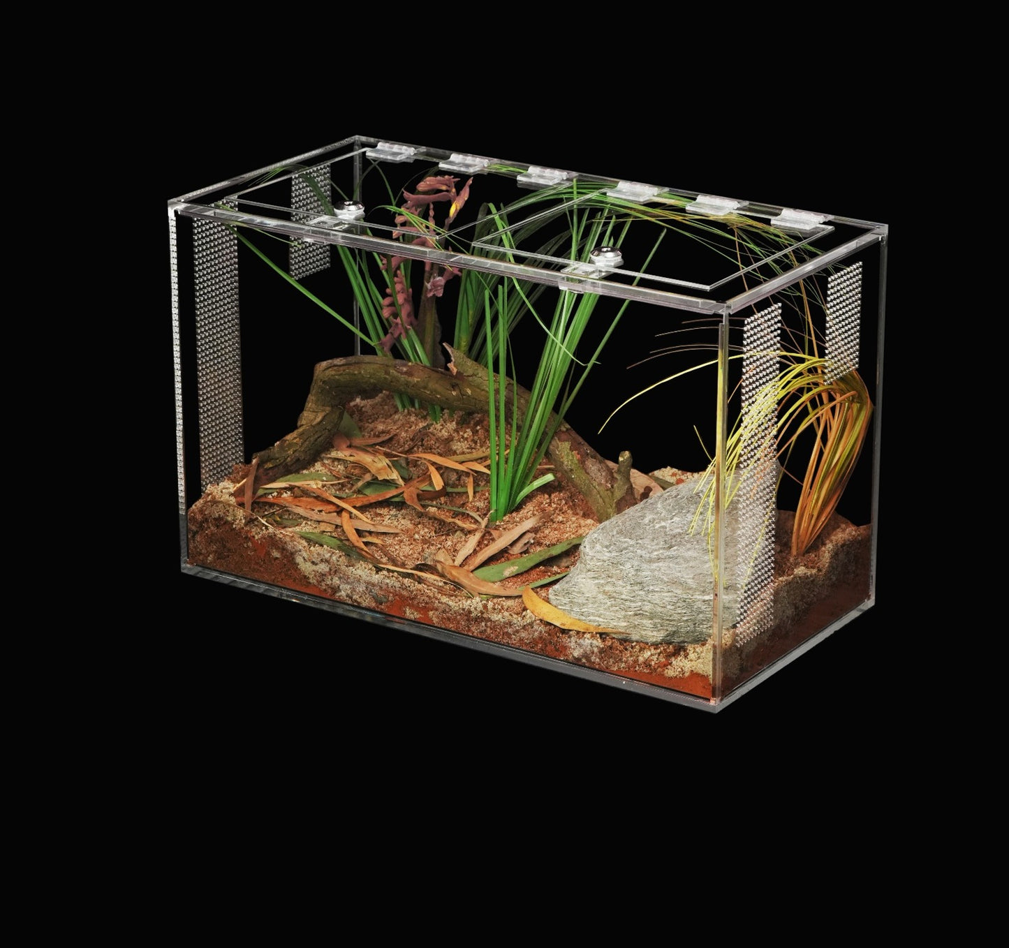 - Hopper - Large Enclosure Top opening 48cm*24cm*30cm