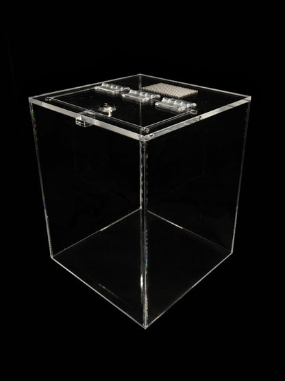 - The Burrow - Standard Enclosure 24cmx24cmx30cm