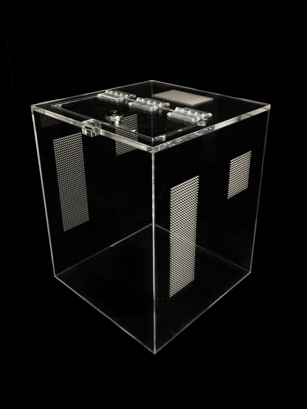 - King - Standard Enclosure 24cmx24cmx30cm