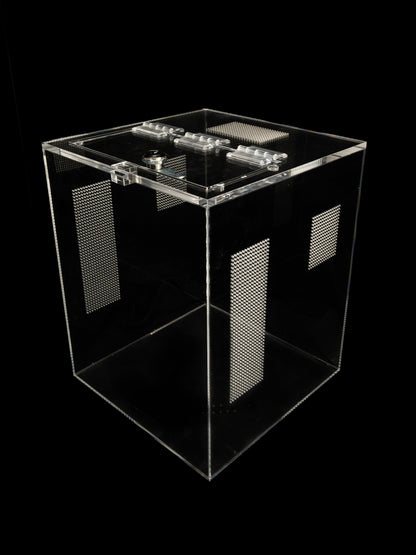 - King - Standard Enclosure 24cmx24cmx30cm